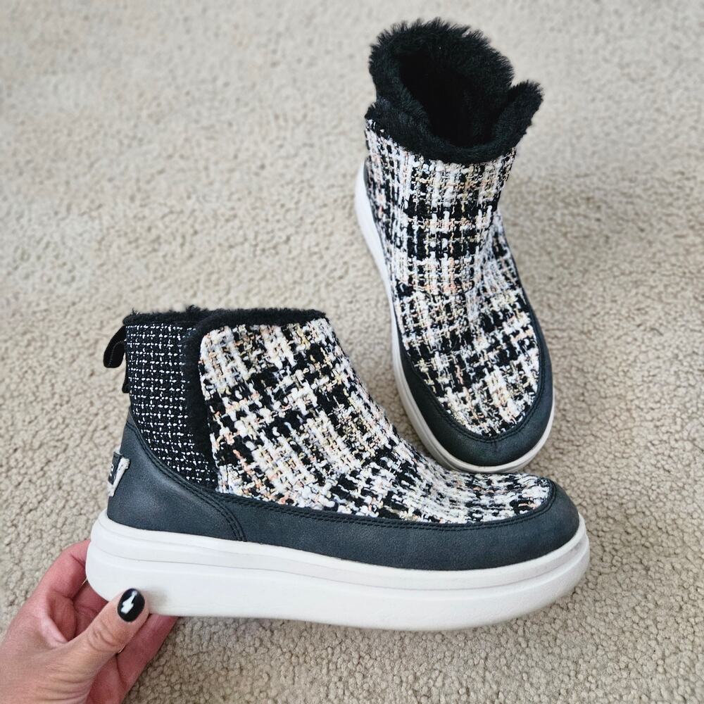 Hey Dude Ladies Boucle Mel Black Shoes 122104777 Special Style womans 7